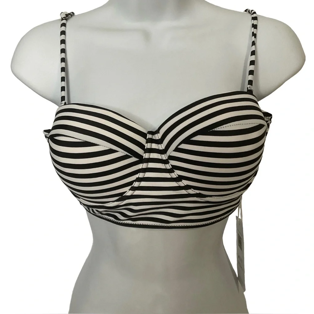 Cupshe NWT’s Black & White Striped Bandeau Bikini Top; Adjustable Straps; Size M